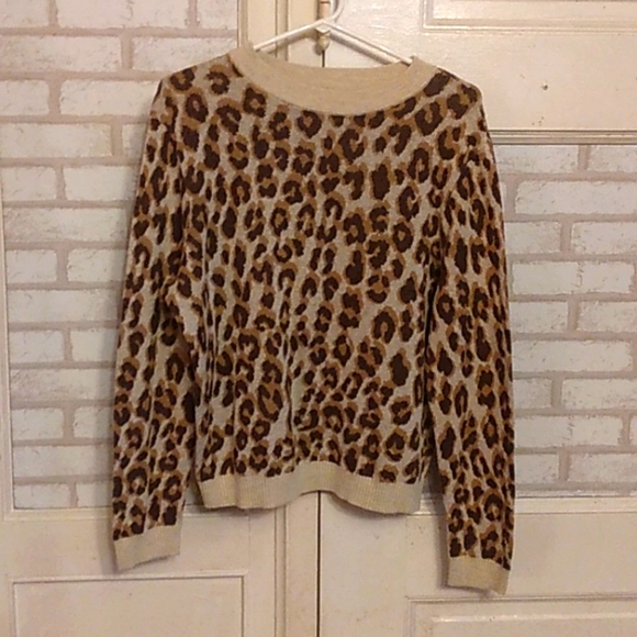 A new day women's leopard ๐ print sweater size Medium (J5) - Picture 1 of 3